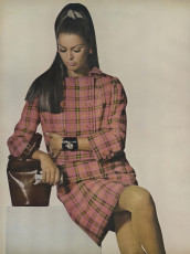Editha Dussler by Irving Penn (Vogue USA 1967.02)