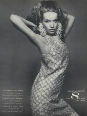 Veruschka by Richard Avedon (Vogue USA 1967.03)
