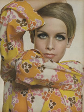 Twiggy by Bert Stern (Vogue USA 1967.03)