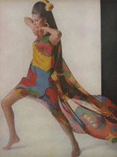 Birgitta af Klerker by Bert Stern (Vogue USA 1967.03/2)