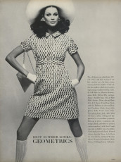 Editha Dussler by Gianni Penati (Vogue USA 1967.04/2)
