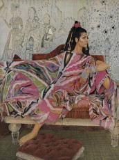 Simone d'Aillencourt by Henry Clarke (Vogue USA 1967.06)