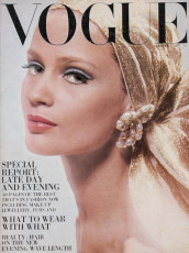 Celia Hammond by Ronald Traeger / Vogue UK (1967.10)