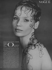 Veruschka by Franco Rubartelli (Vogue USA 1968.02/2)