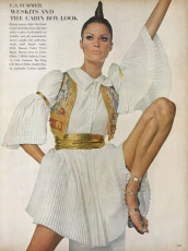 Editha Dussler by Irving Penn (Vogue USA 1968.05)