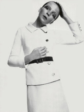 Penelope Tree by David Bailey / Vogue ITA (1969.02)