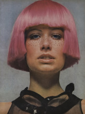 Susan Schoenberg by Bert Stern (Vogue USA 1969.04)
