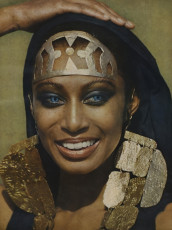 Donyale Luna by Bert Stern (Vogue USA 1969.04)