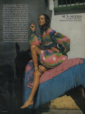 Moyra Swan by Henry Clarke (Vogue USA 1969.06)