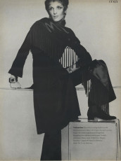 Mirella Petteni by Gian Paolo Barbieri (Vogue USA 1969.09/2)