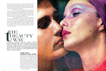 Donna Mitchell by Richard Avedon
/ Vogue USA (1971.10)