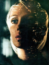 Donna Mitchell by Richard Avedon
/ Vogue USA (1971.10)