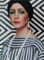 Cathee Dahmen by Barry Lategan / Vogue ITA (1973.03)