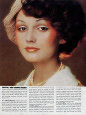 Cathee Dahmen by Barry Lategan / Vogue ITA (1973.03)