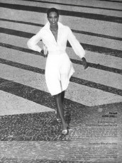 Beverly Johnson by Kourken Pakchanian / Vogue USA (1973.12)