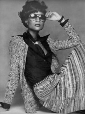 Beverly Johnson by Francesco Scavullo / Vogue USA (1974.02)