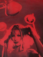 Gunilla Lindblad by Richard Avedon / Vogue USA (1974.07)