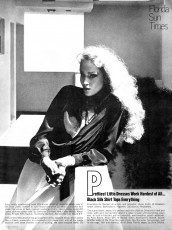 Jerry Hall by Helmut Newton / Vogue USA (1975.01)