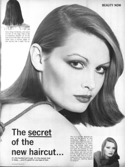 Denise Hopkins by Francesco Scavullo / Vogue USA (1975.07)