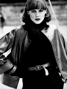 Rosie Vela by Arthur Elgort / Vogue USA (1975.08)