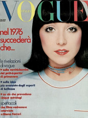 Vivienne Lynn by Barry Lategan / Vogue ITA (1976.01)