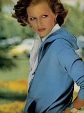 Patti Hansen by Arthur Elgort / Vogue USA (1976.06)