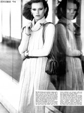 Patti Hansen by Arthur Elgort / Vogue USA (1976.01)