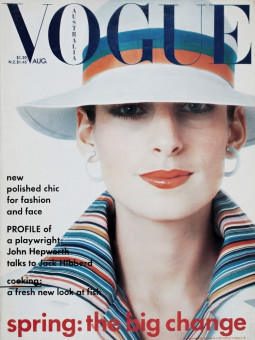 Sarah de Teliga by Patrick Russell / Vogue AUS (1976.08)