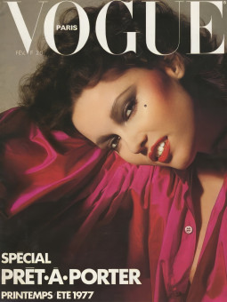 Marcie Hunt by Guy Bourdin / Vogue FRA (1977.02)