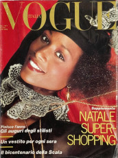 Beverly Johnson by Norman Parkinson / Vogue ITA (1977.12)