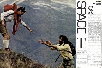 Christie Brinkley by Stan Malinowski / Vogue USA (1979.04)